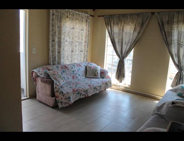3 BEDROOM TOWNHOUSE FOR SALE IN EDEN GLEN